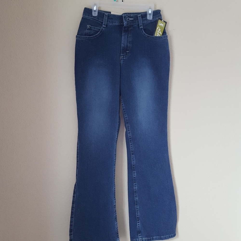 NWT Lee girls flared stretch jeans size 14 Regular